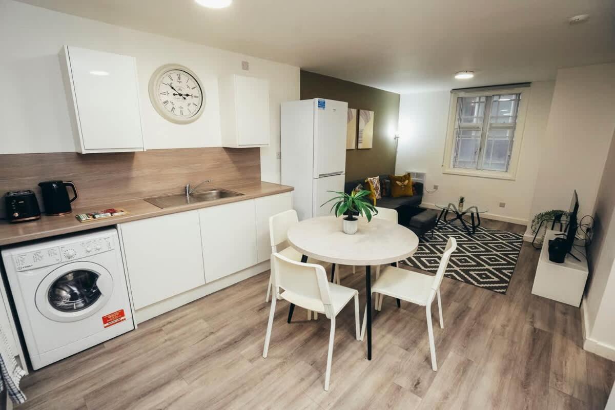 2Br City Centre Apt, Self Check In, Wifi, By Derbnb Sheffield Exterior foto